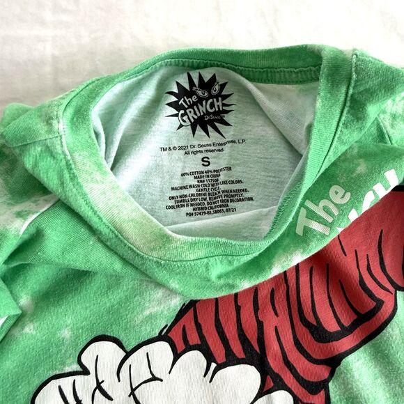 The GRINCH Girls Sz SMALL Dr. Suess T-Shirt Christmas Long Sleeve Tie Dye - Picture 4 of 8